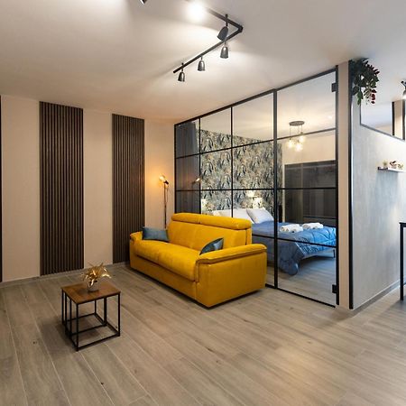 Urban Chic Luxury Suite Apartments Rome Bagian luar foto