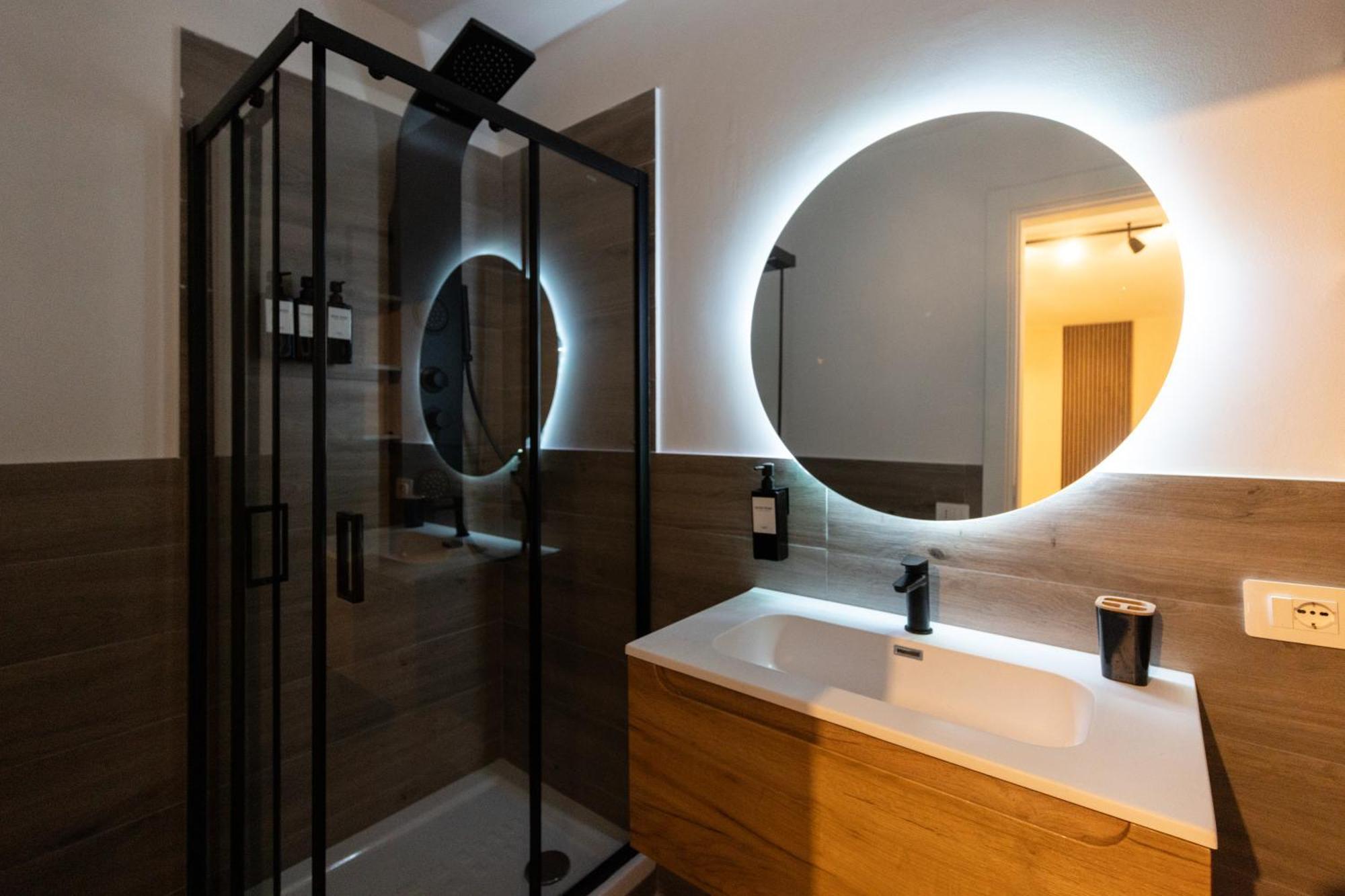 Urban Chic Luxury Suite Apartments Rome Bagian luar foto