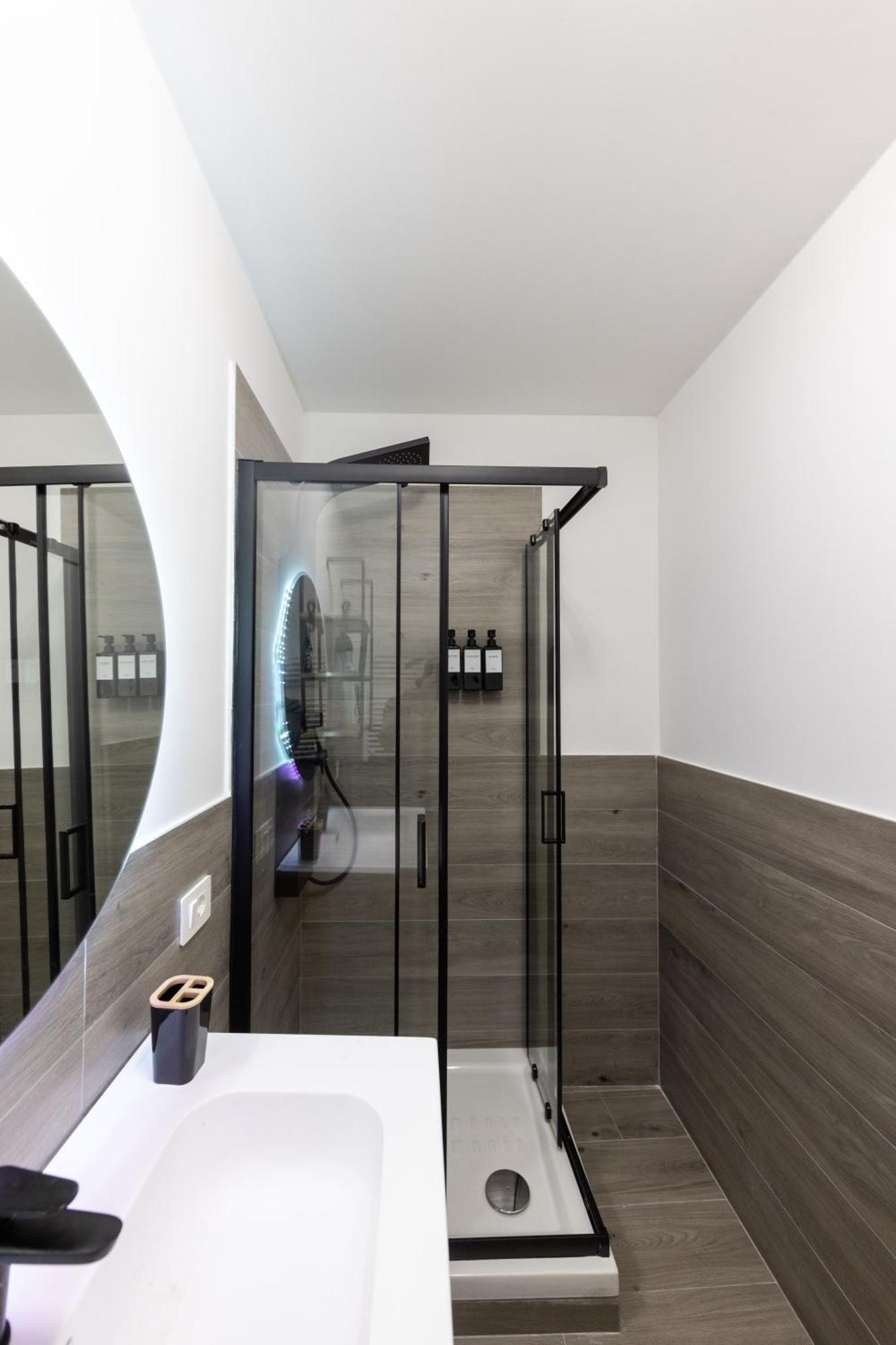 Urban Chic Luxury Suite Apartments Rome Bagian luar foto