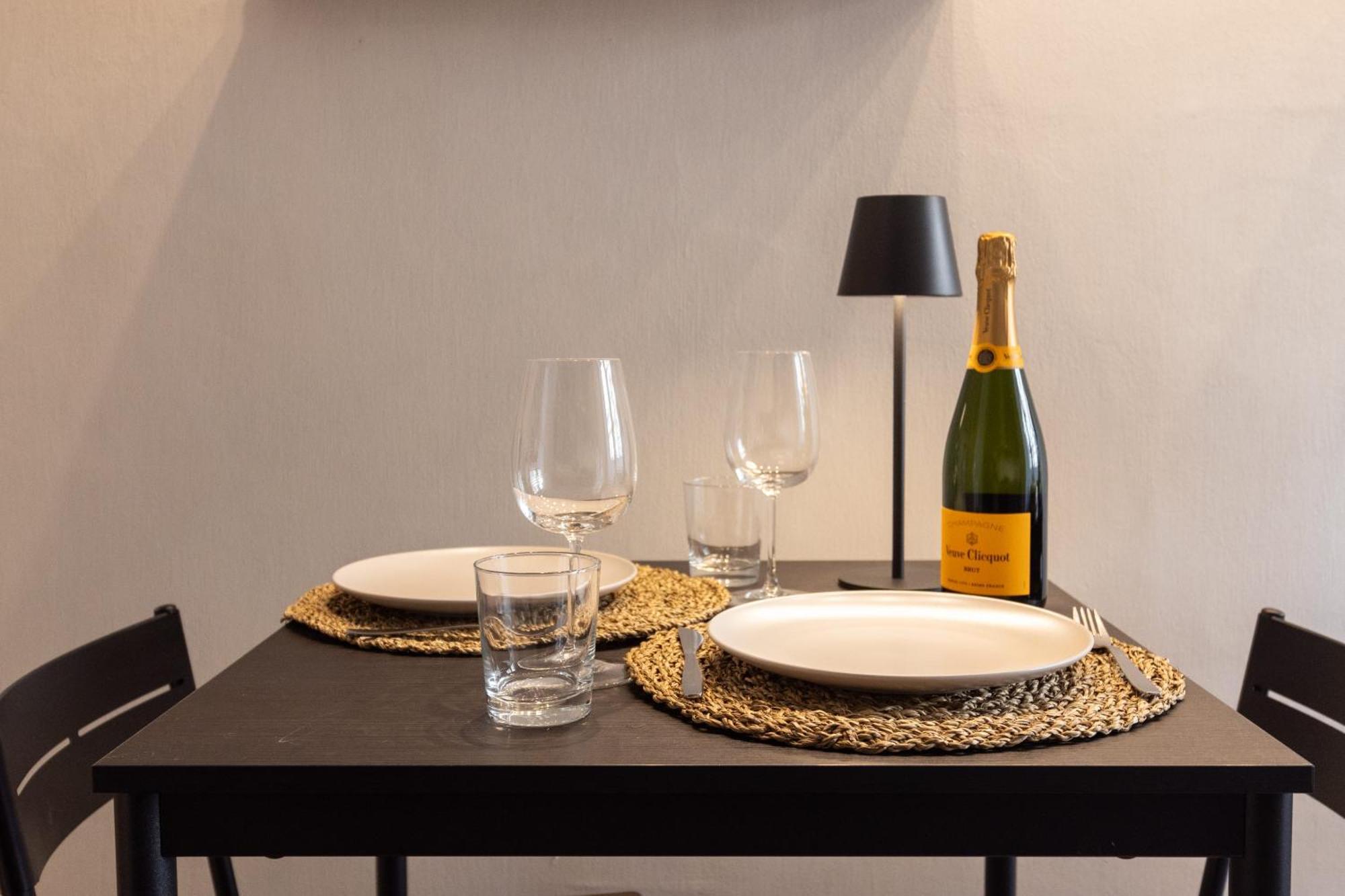 Urban Chic Luxury Suite Apartments Rome Bagian luar foto