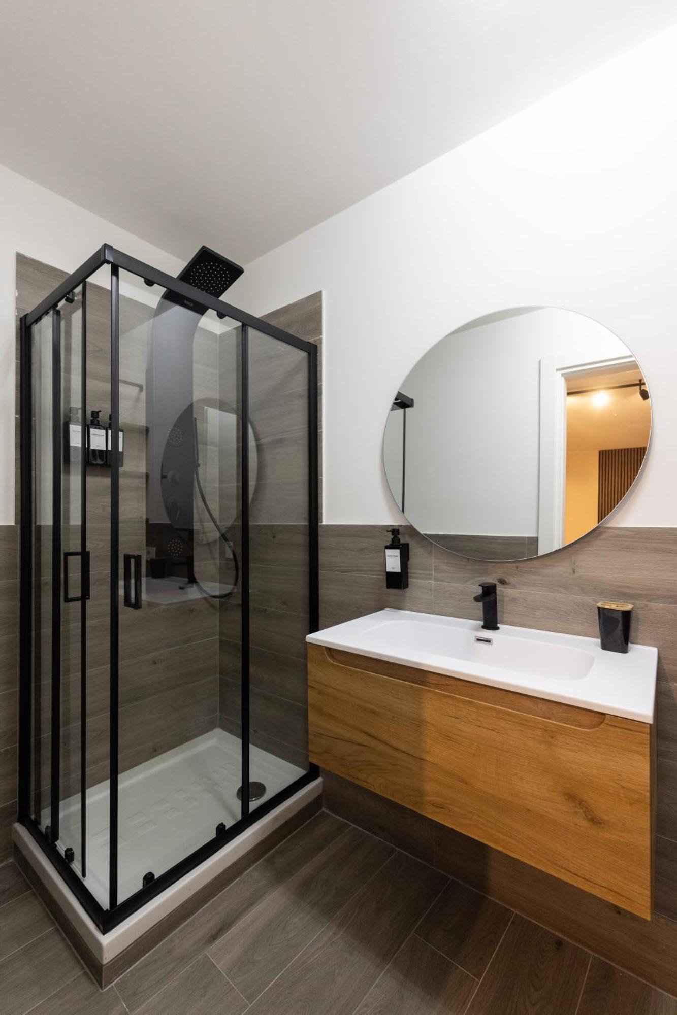 Urban Chic Luxury Suite Apartments Rome Bagian luar foto